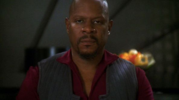 Sisko in the Pale Moonlight