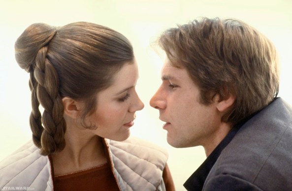 leia-kisses-han